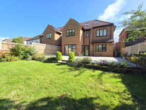 Photo 17- click for photo gallery